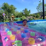 Pod Modrzewiem * Zubrzyca Gorna