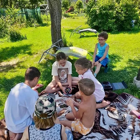 Pod Modrzewiem * Zubrzyca Gorna