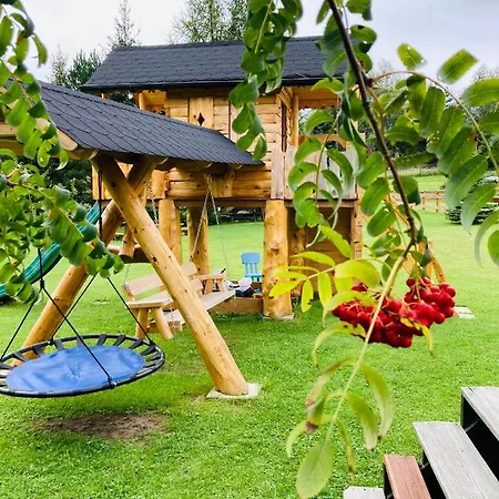 Pod Modrzewiem Zubrzyca Gorna