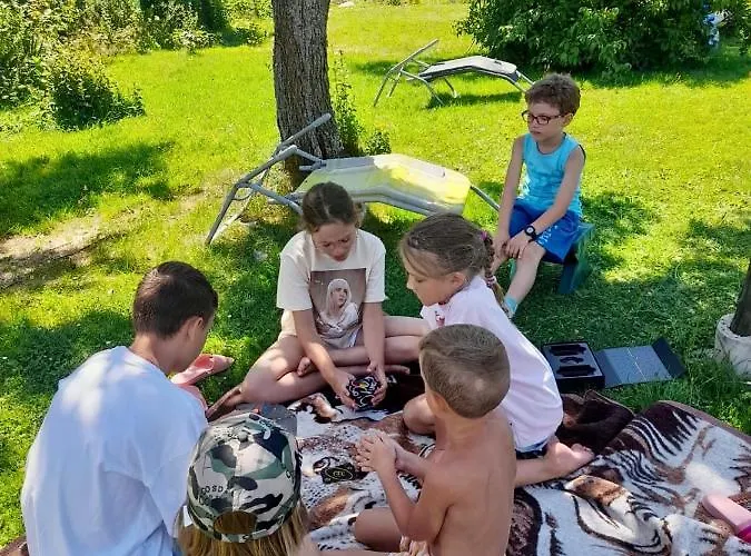 Pod Modrzewiem * Zubrzyca Gorna